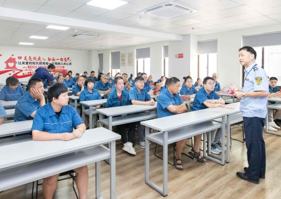 17518727587734491852.jpg IMG_6906.jpg